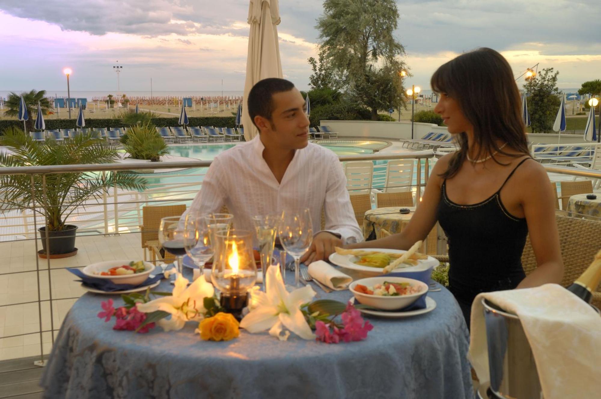 Majestic Beach Hotel & Wellness Bibione Exterior photo
